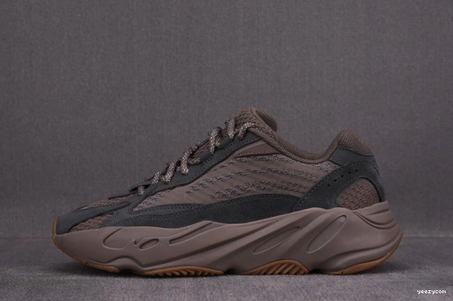 V2 ADIDAS Boost GZ0724 'Mauve' Yeezy 700 1101
